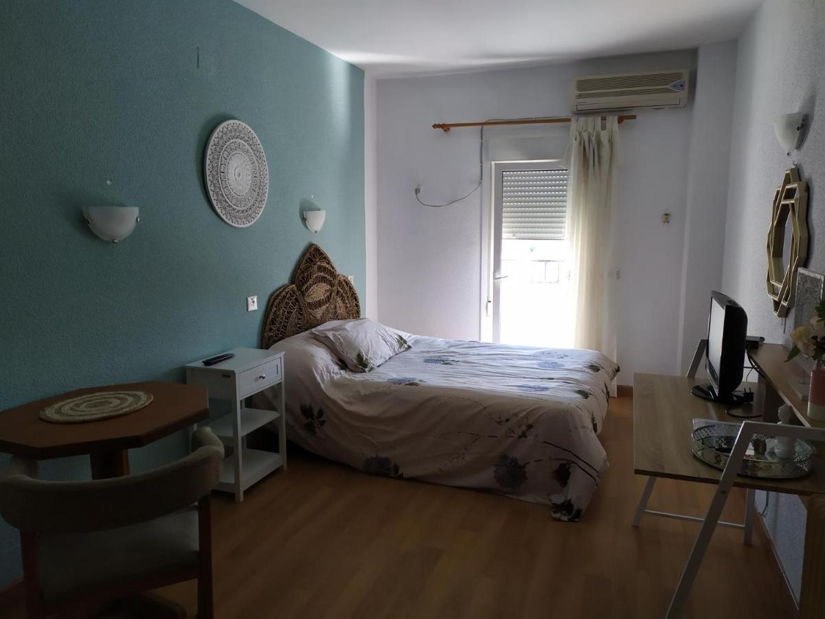 Hostal Ruta Del Sur Huescar Exterior photo